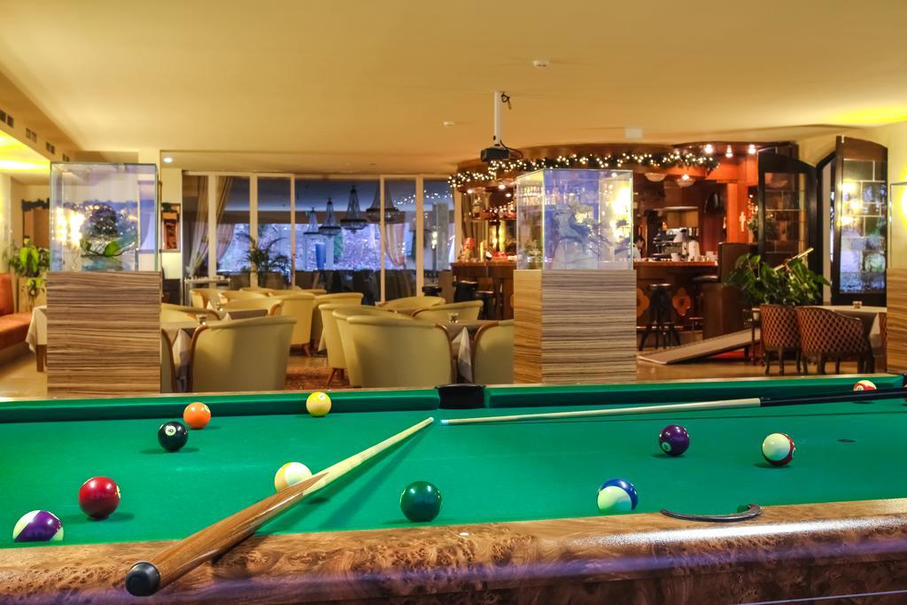 Hotel Tyrol-Alpenhof Seefeld in Tirol Exteriör bild